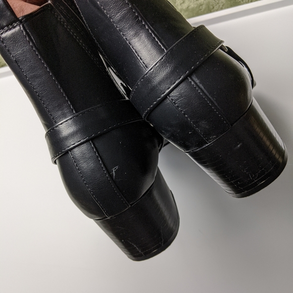 🌿 HALSTON BOOTIES🌿 - Picture 6 of 8